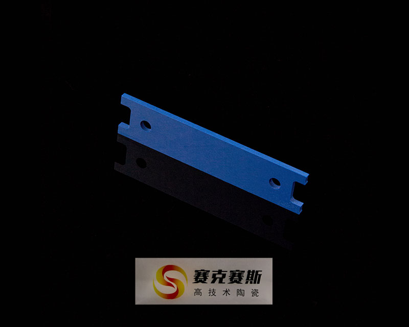 �{ɫ�����